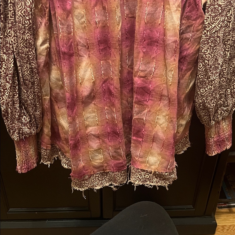 Oli & Hali berry, cream and brown Boho Blouse. Gently used. Worn a few times. - Picture 6 of 6